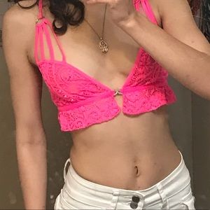 HOT PINK BADDIE BRA TOP 🎀🖤